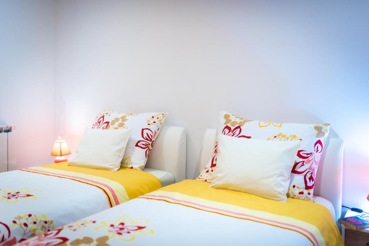 Guest House Slatki Snovi Книн Экстерьер фото